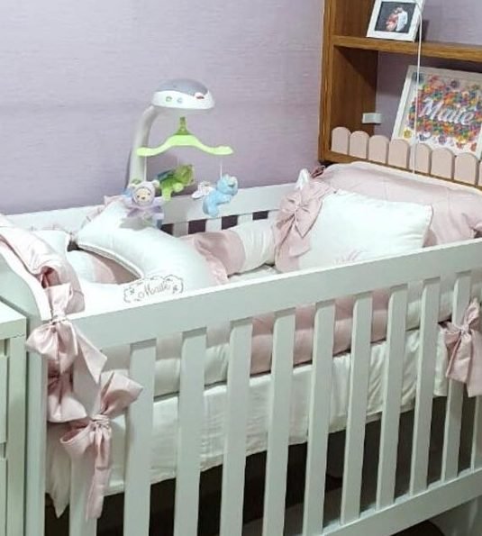 Quarto de bebê: Berço e marcenaria planejados